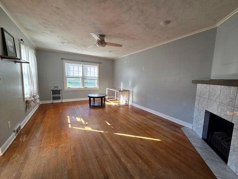 Tiny photo for 206 E Locust Street, Davenport, IA 52803 (MLS # 12706841)