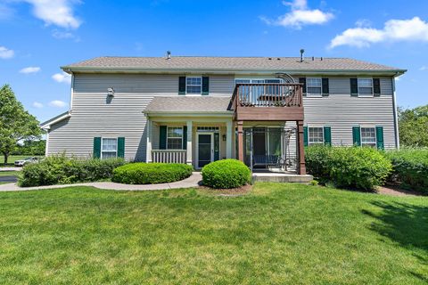 Tiny photo for 7105 Westwood Drive #7105, Carpentersville, IL 60110 (MLS # 12540329)