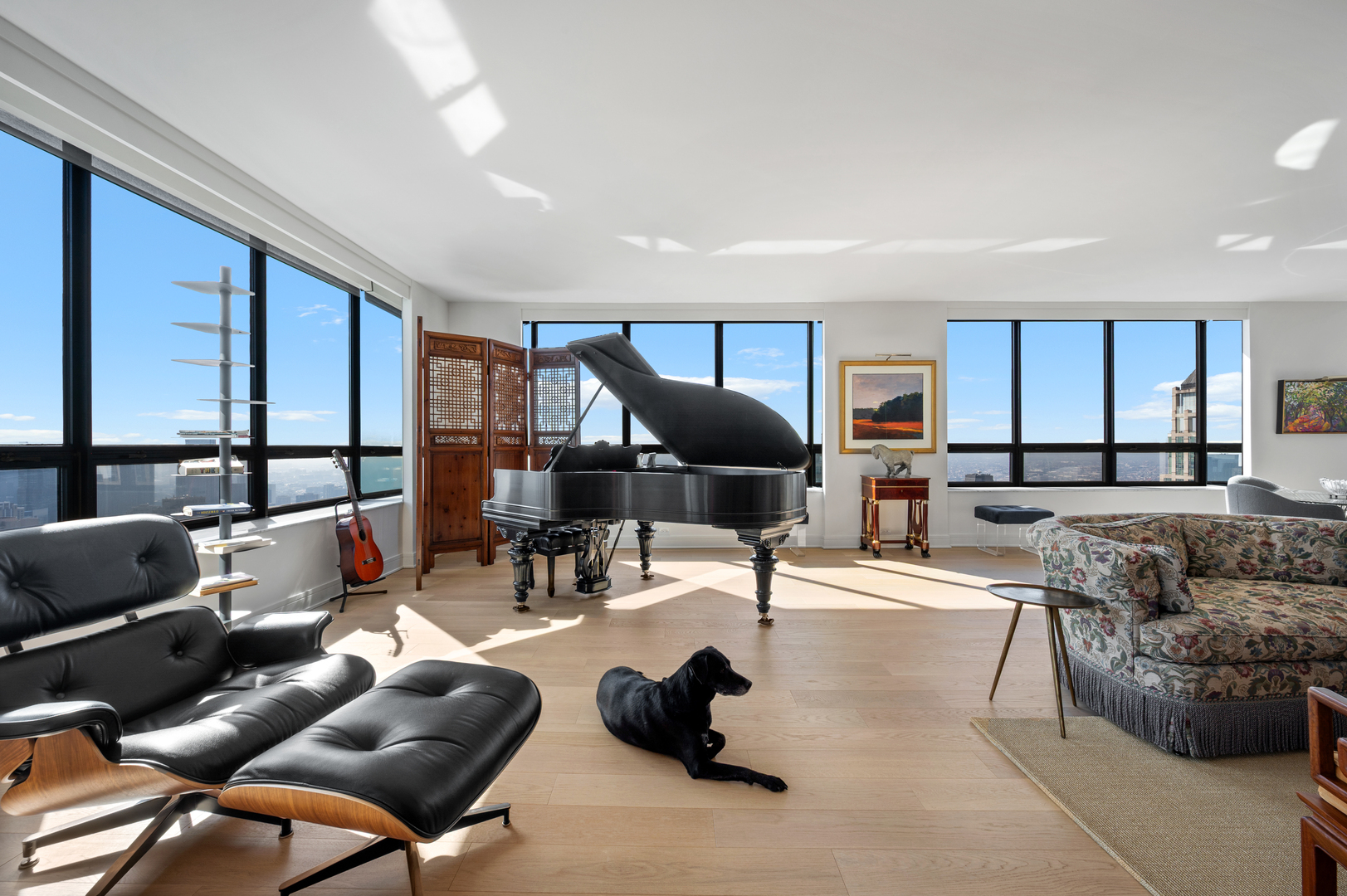 180 E PEARSON Street 6907