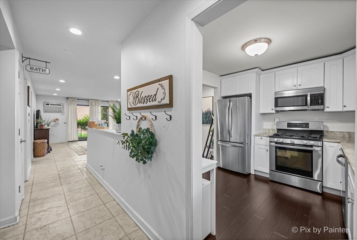 520 E Main Street 1C