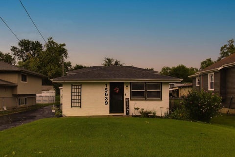 Tiny photo for 15639 Lavergne Avenue, Oak Forest, IL 60452 (MLS # 12732006)