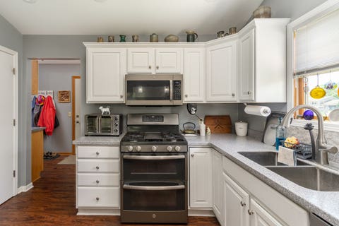 Tiny photo for 2738 Becker Drive, Peru, IL 61354 (MLS # 12690875)