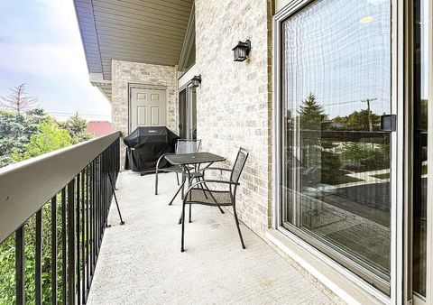 Tiny photo for 14031 Norwich Lane #301, Orland Park, IL 60467 (MLS # 12502673)