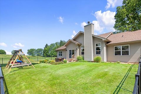 Tiny photo for 905 Tall Grass Court, Somonauk, IL 60552 (MLS # 12558459)