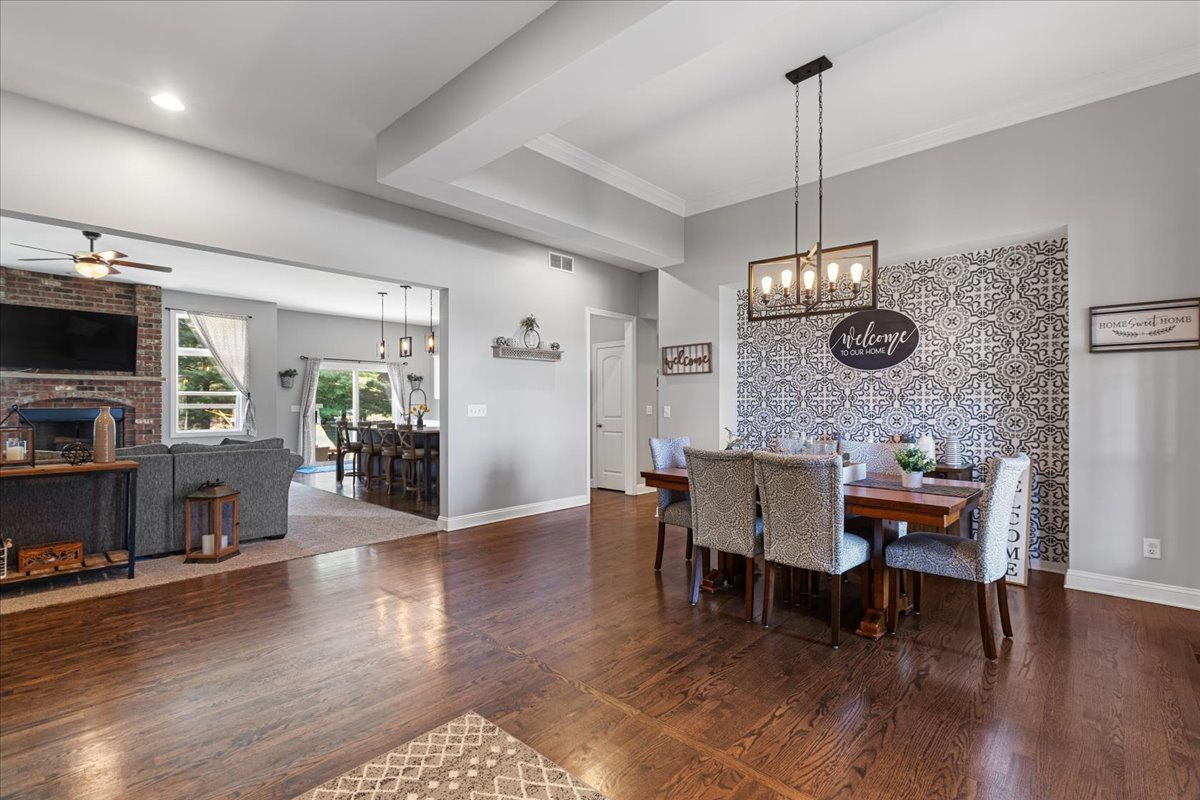 905 Tall Grass Court