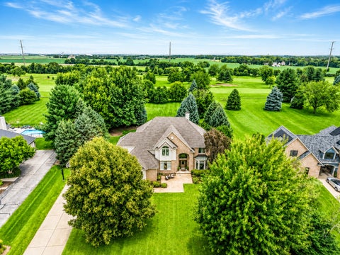 Photo of 55 N Royal Oaks Drive, Bristol, IL 60512 (MLS # 12713477)