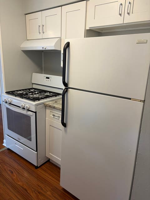 Tiny photo for 2037 Duxbury Court, Streamwood, IL 60107 (MLS # 12637364)