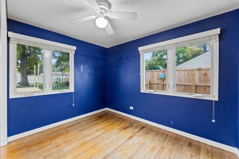 Tiny photo for 9909 Elm Circle Drive, Oak Lawn, IL 60453 (MLS # 12503406)
