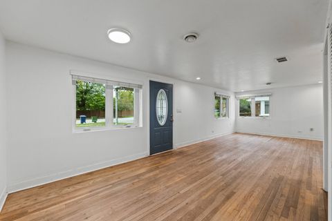 Tiny photo for 9909 Elm Circle Drive, Oak Lawn, IL 60453 (MLS # 12503406)