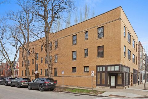2004 W Walton Street 3B Chicago IL 60622