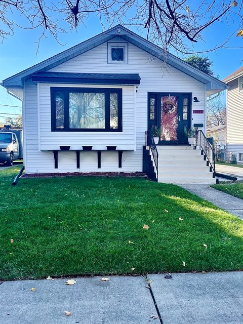 A home in Waukegan