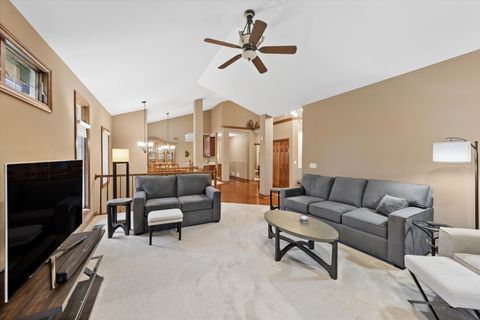 Tiny photo for 13105 Timber Court, Palos Heights, IL 60463 (MLS # 12622824)