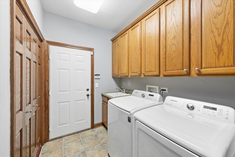 Tiny photo for 13105 Timber Court, Palos Heights, IL 60463 (MLS # 12622824)