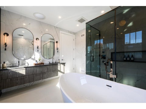 Tiny photo for 4130 N Kenneth Avenue, Chicago, IL 60641 (MLS # 12794562)