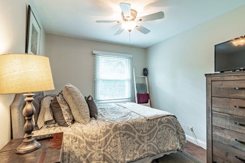 Tiny photo for 6 S DEERPATH Drive, Vernon Hills, IL 60061 (MLS # 12727631)