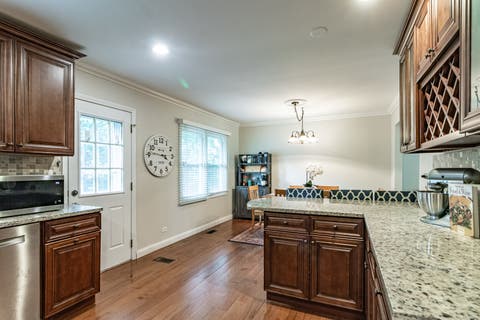 Tiny photo for 6 S DEERPATH Drive, Vernon Hills, IL 60061 (MLS # 12727631)