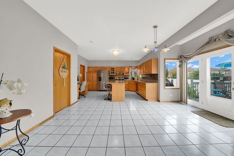 Tiny photo for 10745 Lockwood Avenue, Oak Lawn, IL 60453 (MLS # 12536459)