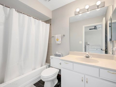 Tiny photo for 210 Stoneybrook Lane, Bloomingdale, IL 60108 (MLS # 12604065)