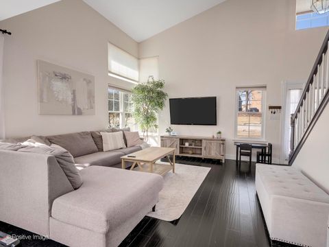 Tiny photo for 210 Stoneybrook Lane, Bloomingdale, IL 60108 (MLS # 12604065)