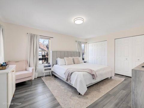 Tiny photo for 210 Stoneybrook Lane, Bloomingdale, IL 60108 (MLS # 12604065)