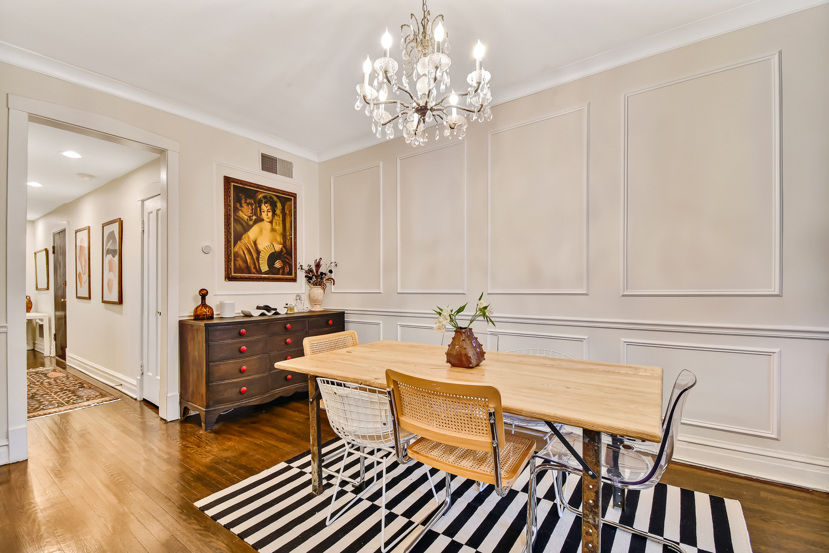 1447 W Warner Avenue 2W