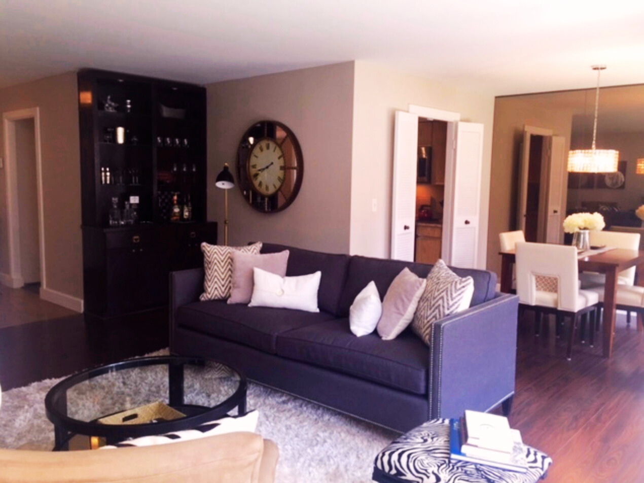 50 E Bellevue Place 704