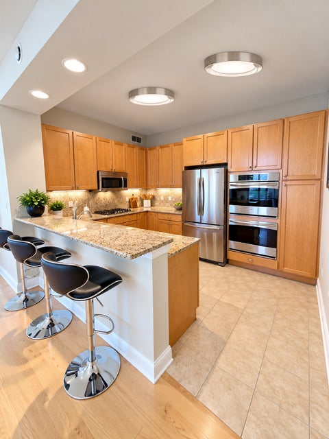 Tiny photo for 600 N Lake Shore Drive #2011, Chicago, IL 60611 (MLS # 12765205)