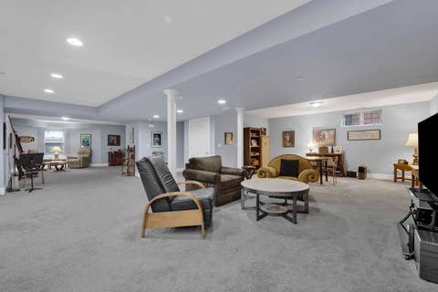 Tiny photo for 824 Shibley Avenue, Park Ridge, IL 60068 (MLS # 12721080)