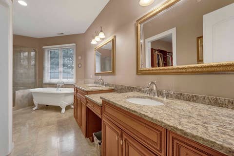 Tiny photo for 824 Shibley Avenue, Park Ridge, IL 60068 (MLS # 12721080)