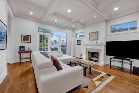 Tiny photo for 824 Shibley Avenue, Park Ridge, IL 60068 (MLS # 12721080)