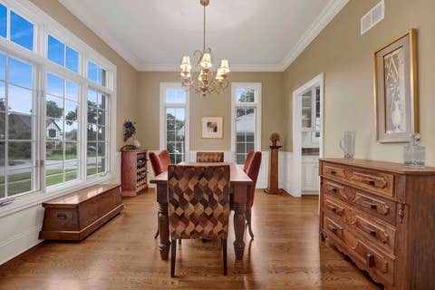 Tiny photo for 824 Shibley Avenue, Park Ridge, IL 60068 (MLS # 12721080)