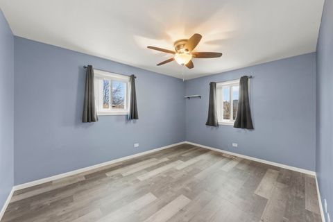 Tiny photo for 852 Napa Street, Carol Stream, IL 60188 (MLS # 12517039)