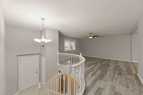 Tiny photo for 852 Napa Street, Carol Stream, IL 60188 (MLS # 12517039)