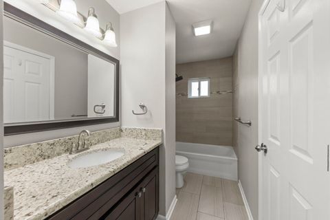 Tiny photo for 852 Napa Street, Carol Stream, IL 60188 (MLS # 12517039)