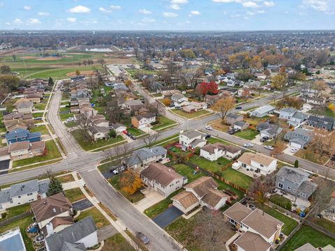 Tiny photo for 852 Napa Street, Carol Stream, IL 60188 (MLS # 12517039)