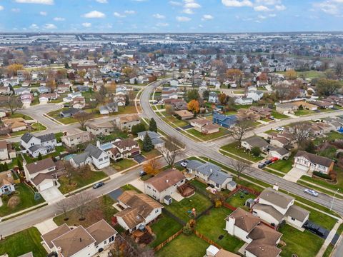 Tiny photo for 852 Napa Street, Carol Stream, IL 60188 (MLS # 12517039)