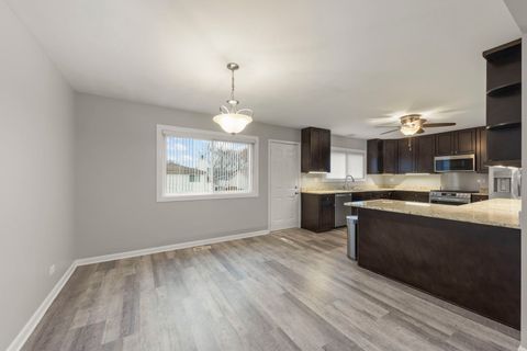 Tiny photo for 852 Napa Street, Carol Stream, IL 60188 (MLS # 12517039)