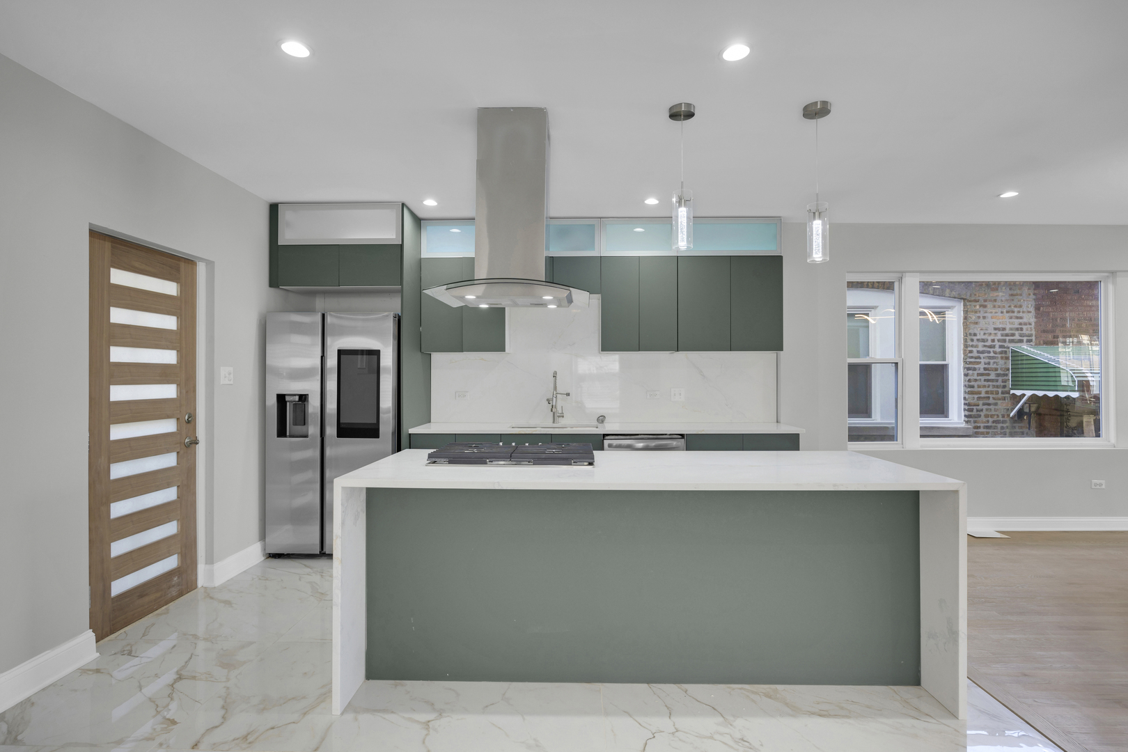 10152 S Calumet Avenue