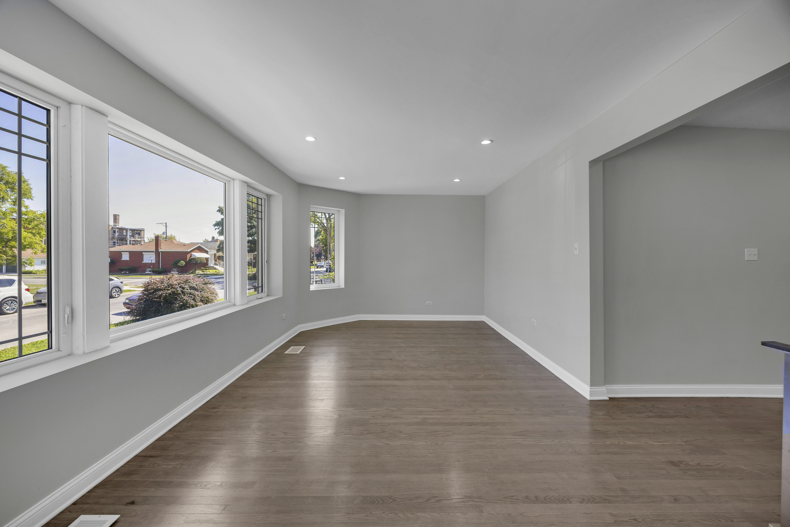 10152 S Calumet Avenue