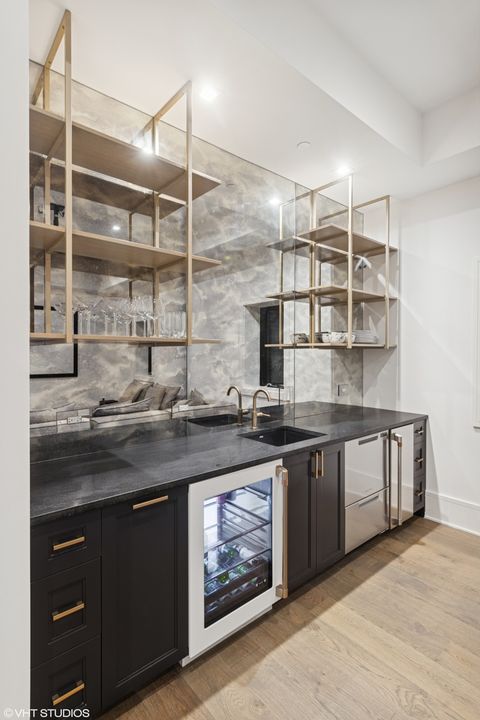 Tiny photo for 4320 Howard Avenue, Western Springs, IL 60558 (MLS # 12543123)