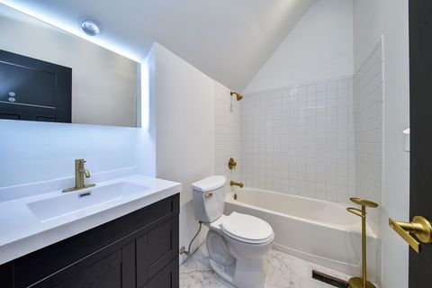 Tiny photo for 29W475 Candlewood Lane, Warrenville, IL 60555 (MLS # 12624284)
