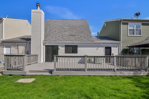 Tiny photo for 29W475 Candlewood Lane, Warrenville, IL 60555 (MLS # 12624284)