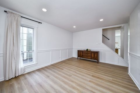 Tiny photo for 29W475 Candlewood Lane, Warrenville, IL 60555 (MLS # 12624284)