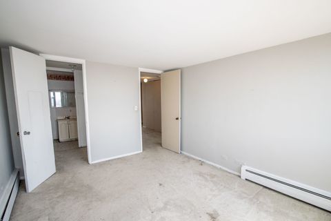 Tiny photo for 5740 N Sheridan Road #9D, Chicago, IL 60660 (MLS # 12431594)