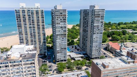 Tiny photo for 5740 N Sheridan Road #9D, Chicago, IL 60660 (MLS # 12431594)