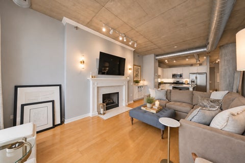 Tiny photo for 720 N Larrabee Street #1509, Chicago, IL 60654 (MLS # 12761279)