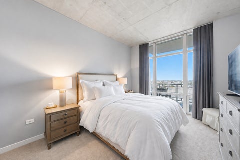 Tiny photo for 720 N Larrabee Street #1509, Chicago, IL 60654 (MLS # 12761279)