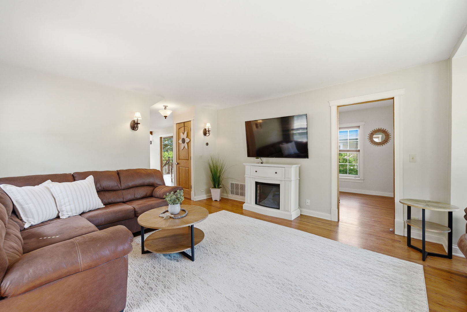 715 Oregon Avenue