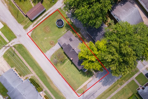 Tiny photo for 200 S 8th Street, Herrin, IL 62948 (MLS # 12727600)