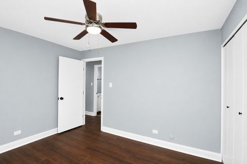 Tiny photo for 951 Chelsea Lane, Schaumburg, IL 60193 (MLS # 12683500)